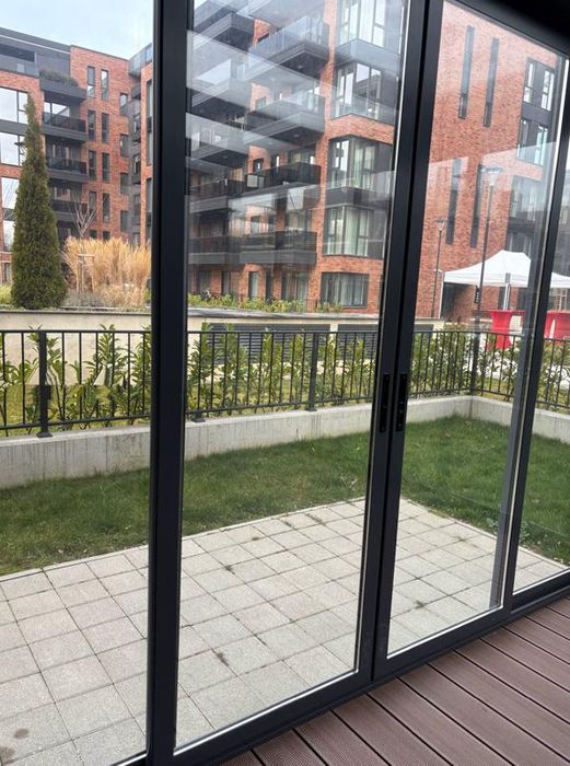 Дава се под наем Тристаен апартамент в София, Хладилника - 100 кв.м за 1396.38 € - Снимка #11