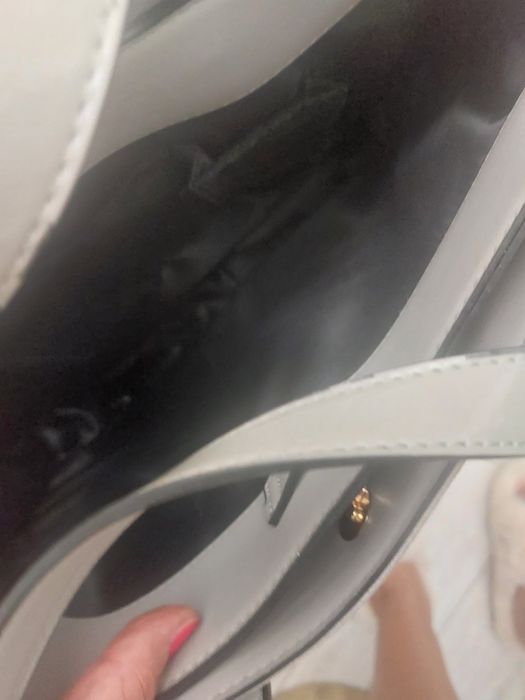 Нова,оригинална чанта на River island,удобна,практична,стилна