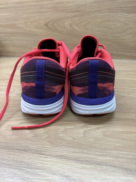 Маратонки Nike training 35.5