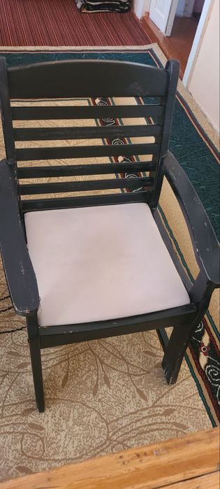 4 ta stol 16 ta stul  kafe uchun