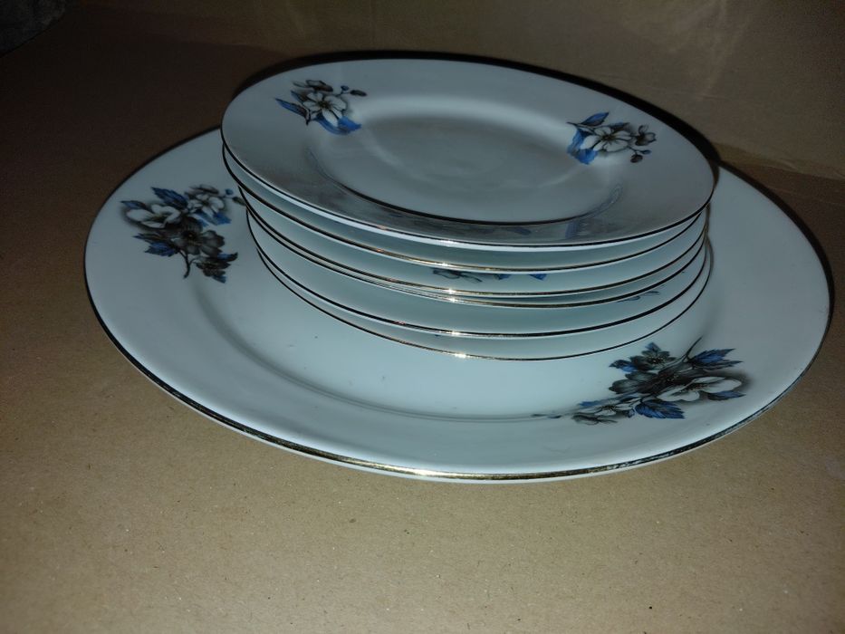 Перфектен винтидж сервиз за торта. Стар български порцелан