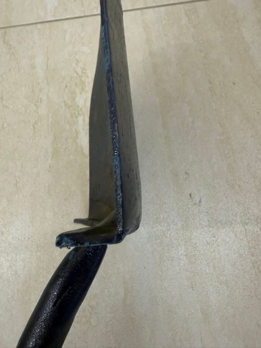 Lopata  Prosolve 2.5Kg - cu coadă din lemn - 100cm lungime