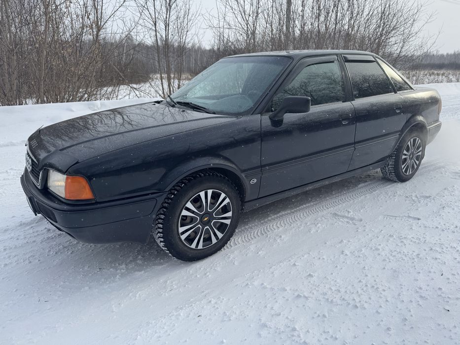 Продам Ауди в4.