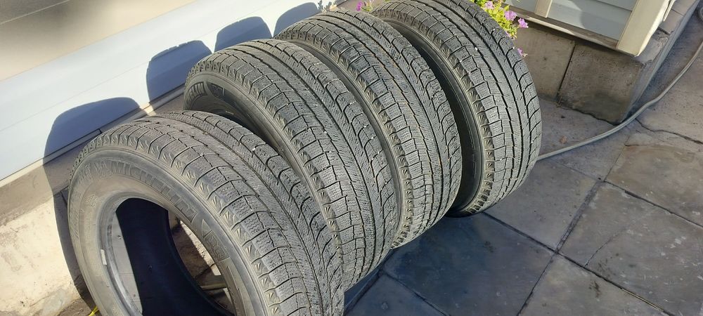 Продам резину комплект