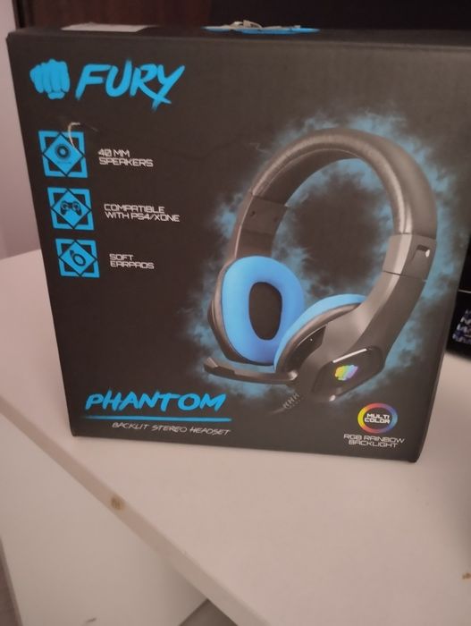 Продавам слушалки fury