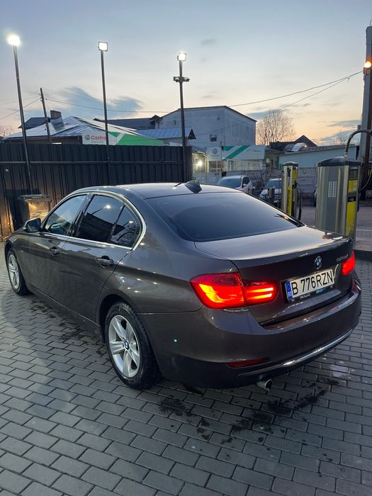 BMW 3 Series 2012