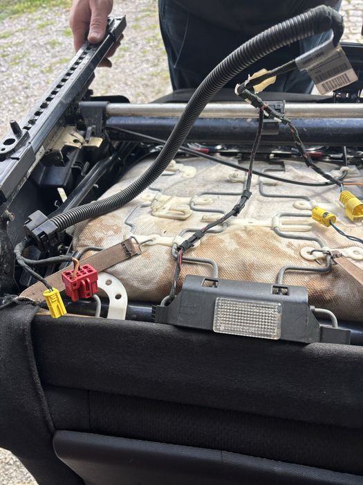 Седалки за ауди А4 с подгрев