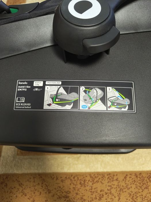 Scaun de copii auto lionelo astrid i-size
