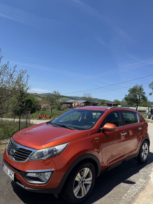 KIA Sportage 2011 — imagine 2