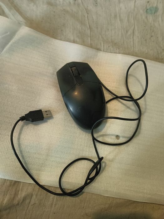 Продаётся клавиатура с мышкой