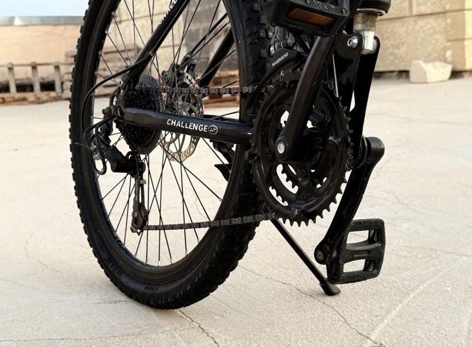 Продам велосипед Land Rover (черный, б/у)