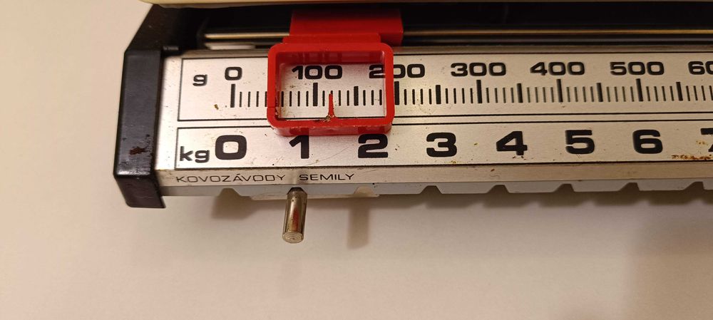 Механична везна произведена в соца