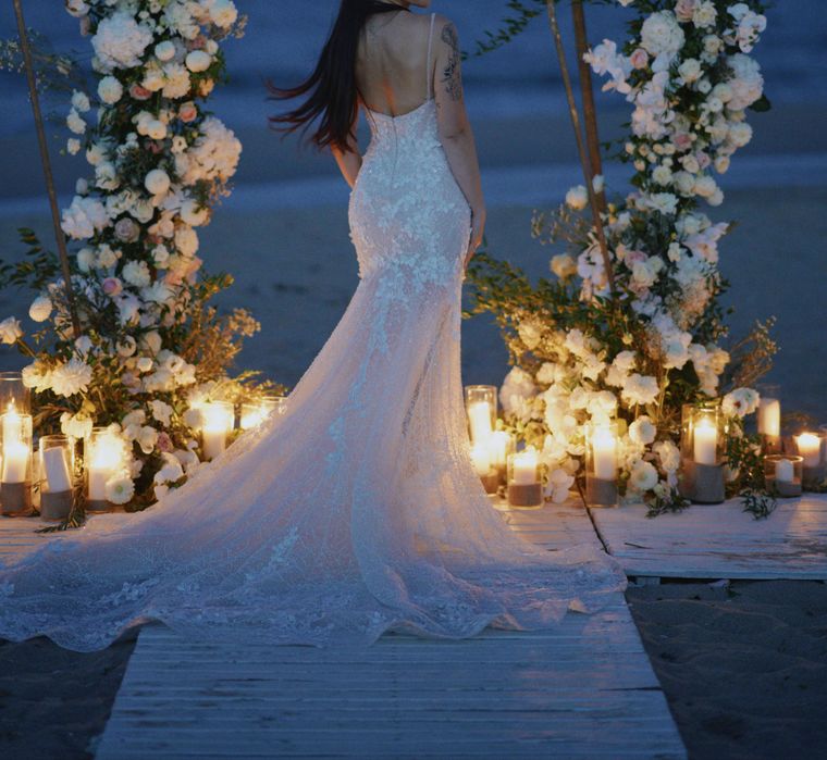 Булченска рокля от Арети салон марка Demetrios