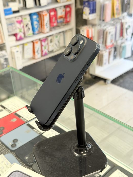 Apple iPhone 15 Pro 256GB Blue Titanium