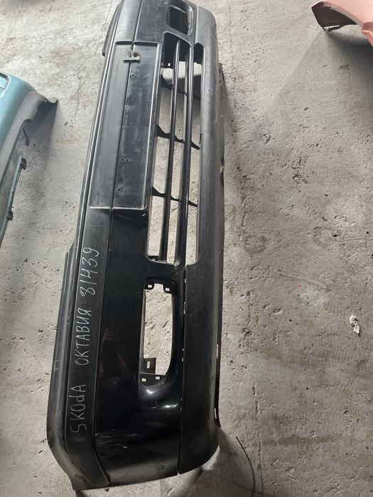 Бампер передний Шкода Октавия.