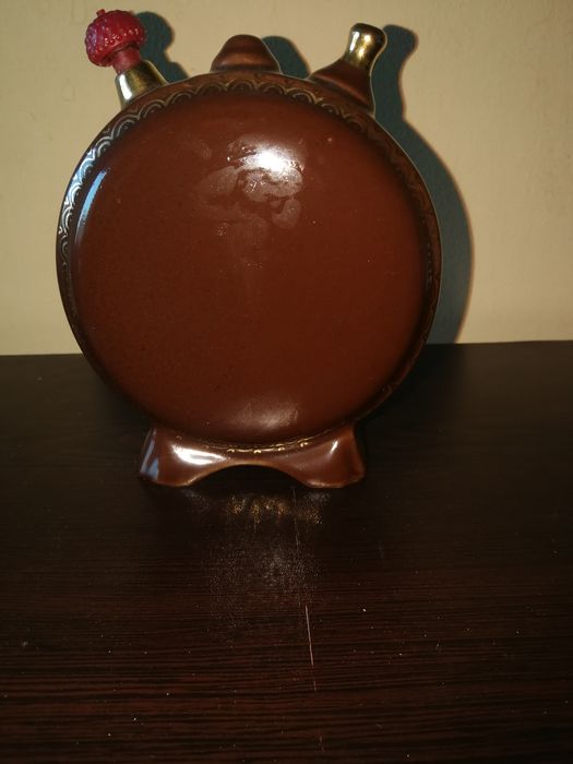 Малко буренце, дървена кутия , стара бъкличка, подносче, медни бакъри