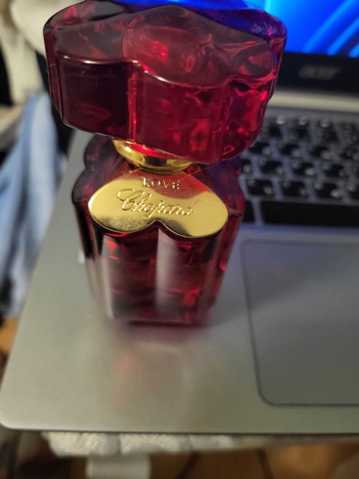Чисто нов парфюм Escada и парфюм използван chopard love