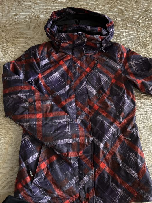 Продам зимнюю куртку IcePack