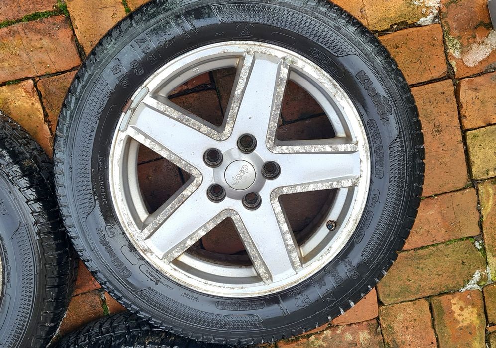 Jante aluminiu Jeep 5x114,3  215 60 17 m+s