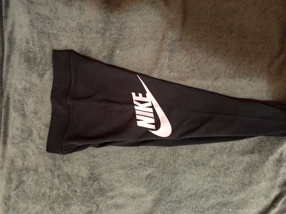 Nike клин M детски номер ,почти нов