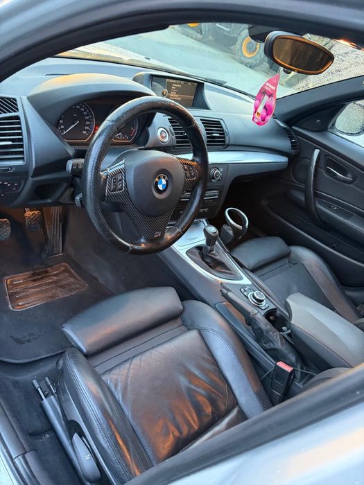 Vand BMW 120D 2009 177cp M Pack Facelift