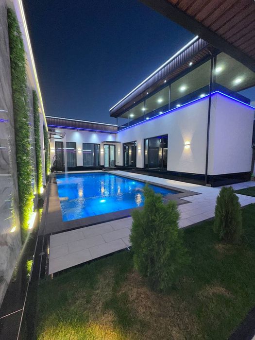 Дача сотилади срочни  Чорвок