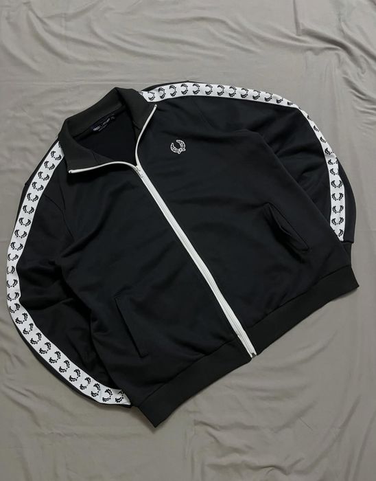 Олимпийка fred perry