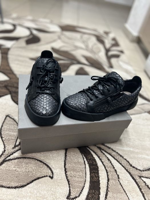 Pantofi Giuseppe Zanotti Originali