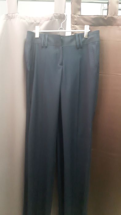 Школьная форма темно-синего цвета