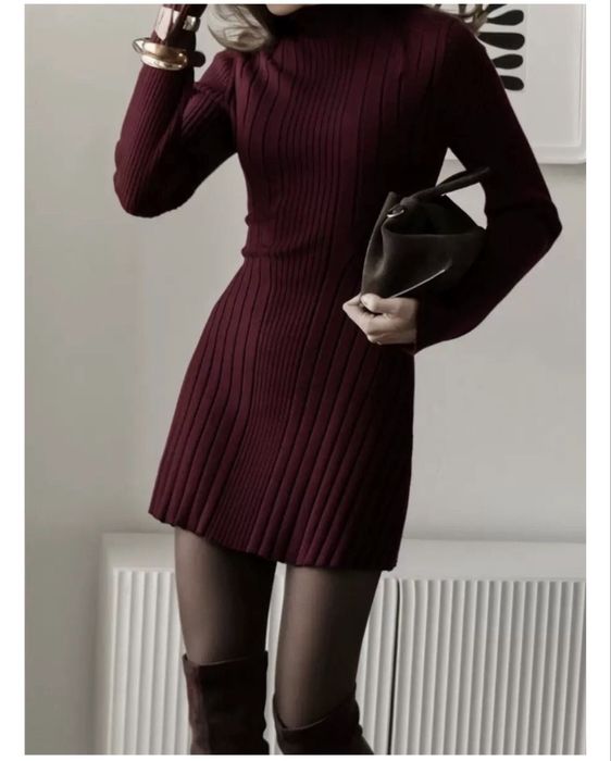 Платье новое цвет бордо