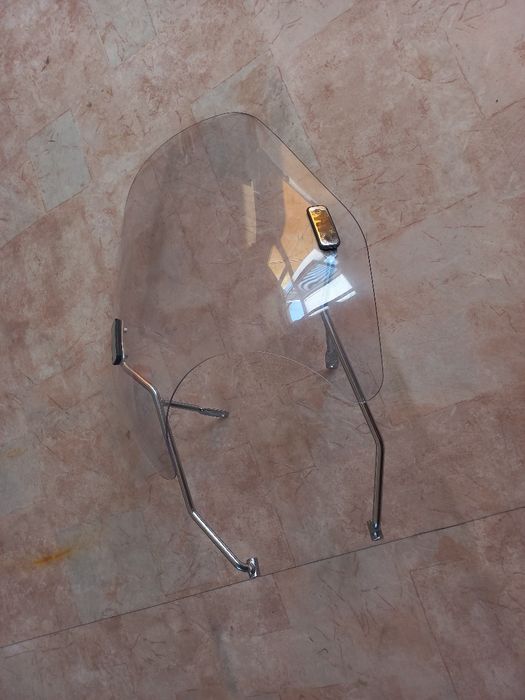 Honda VT750 Shadow American Classic Edition Слюда