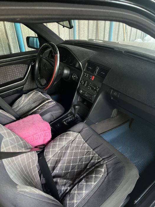 Продам Мерседес C220