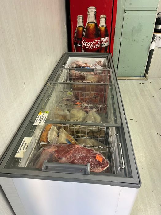 Продам марозильник большой хорошый  ,все вопросы через ватсап