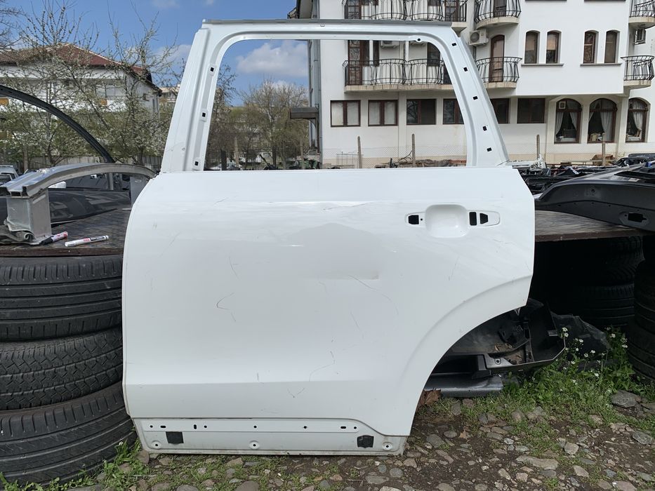 Врата VOLVO XC90