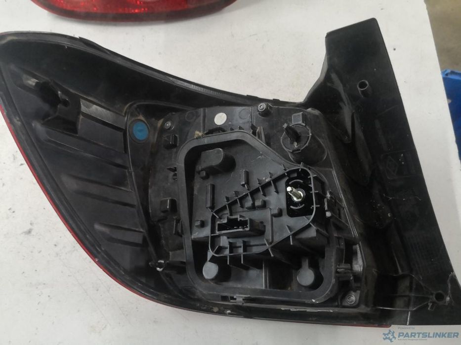 Lampa Spate / Stop Dreapta Spate Dacia Logan Ii 2012 - >