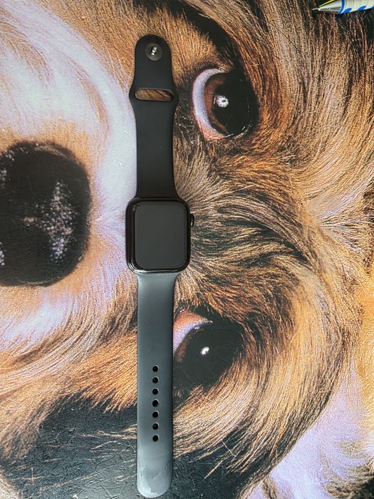 Vând Apple Watch SE2