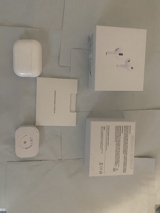 AirPods Pro (Gen 3) NOI, sigilate – desfăcute doar pentru poze