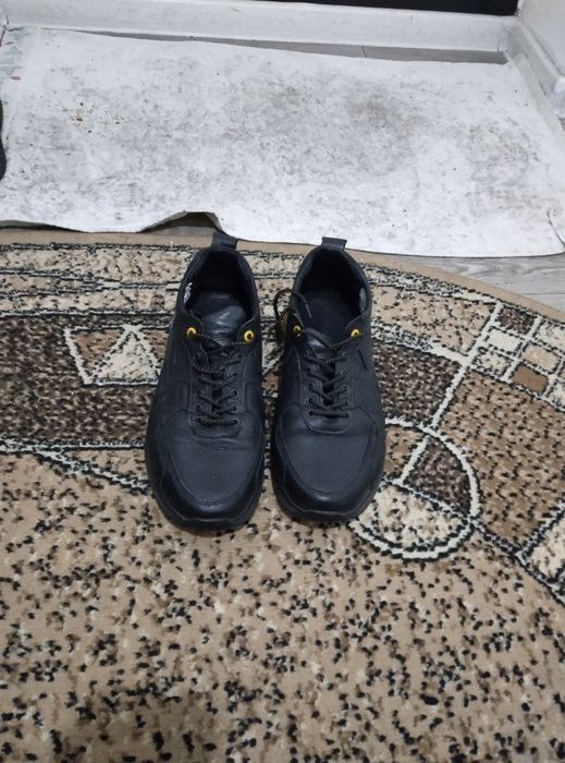 Красовки в хорошем б-у 41 размер