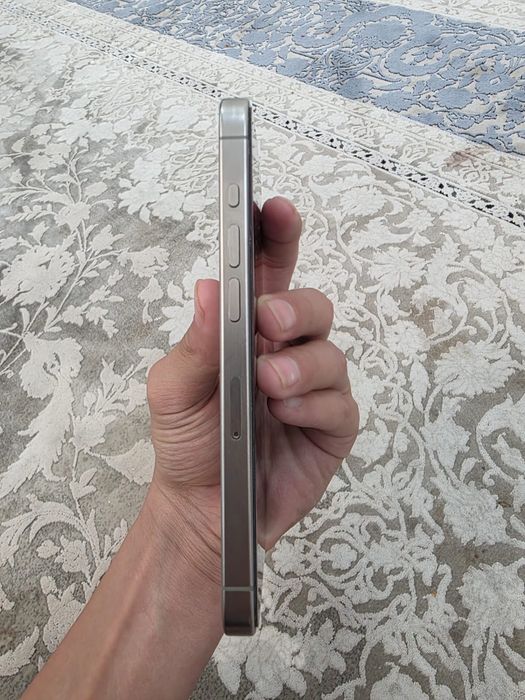 Iphone 15pro 128gb 80akb