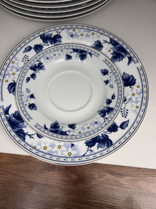 Соловый сервиз на 12 персон