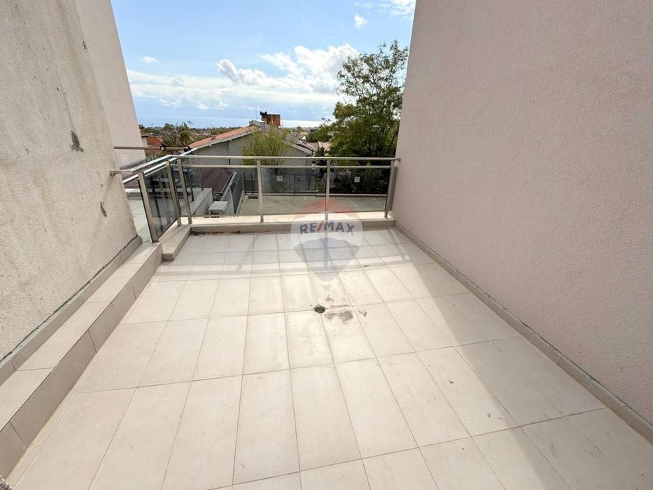 Тристаен апартамент, кв. Виница, гр. Варна Д.К 4187