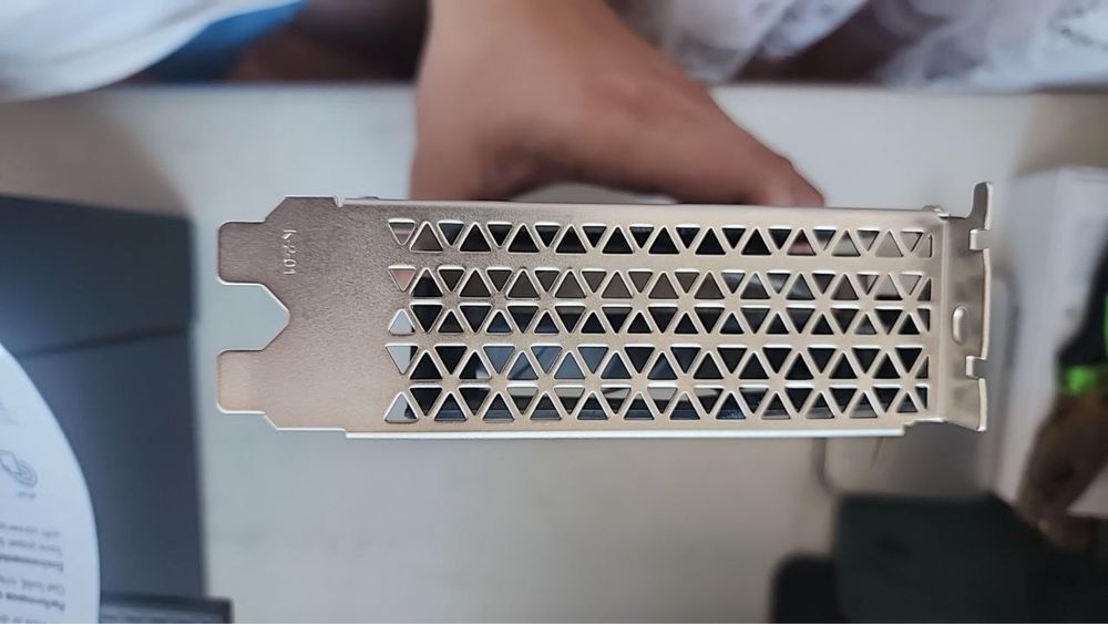 Продам видеокарту