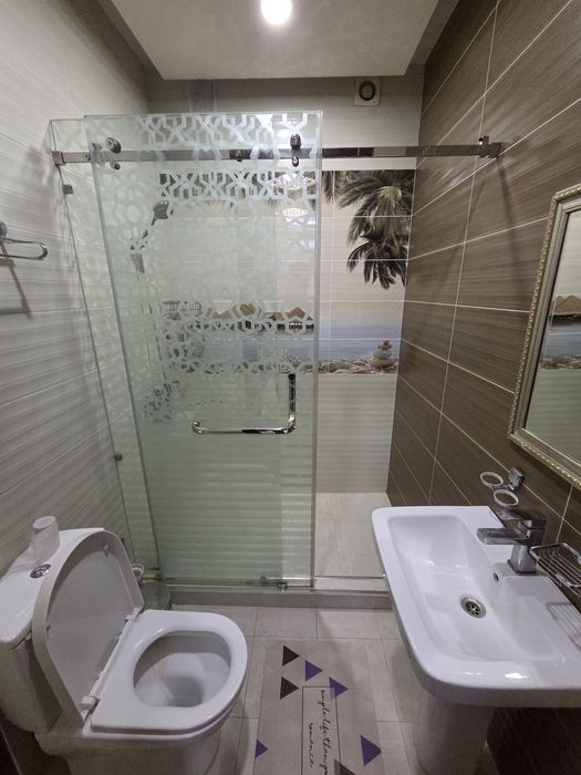 Арендага куйилади 3 хона 1 кухния 2 санузел  1-этаж