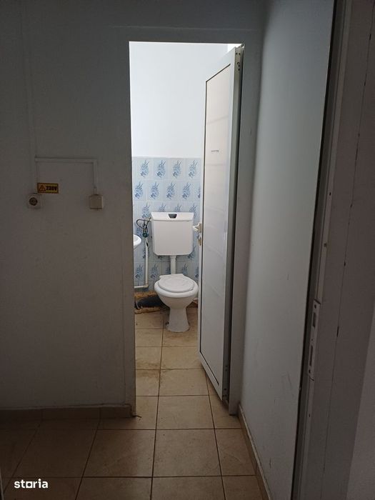 Inel 2, Cora, spatiu comercial stradal, pret 1000 euro