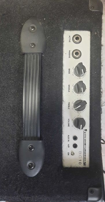 & D E-Bass JB Mini Surf Green Short-cu amplificator Warwick 10