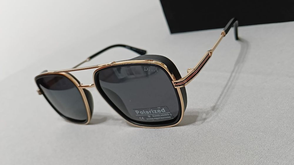 Ochelari de soare noi