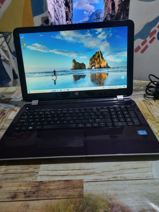 HP Pavilion 15-n224sa