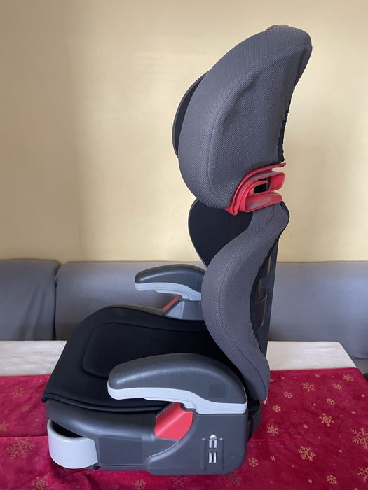 Стол за кола- 15-36 кг “Graco”