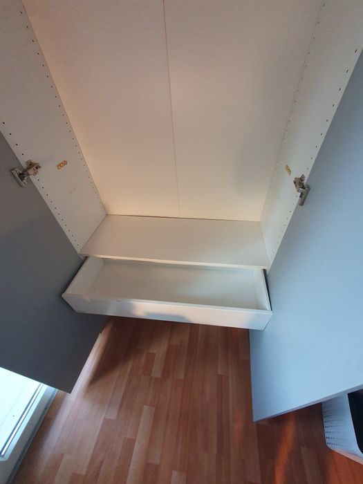 Гардероб за детска стая.