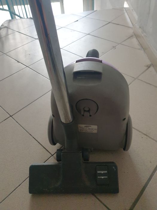 Пылесос samsung 380w